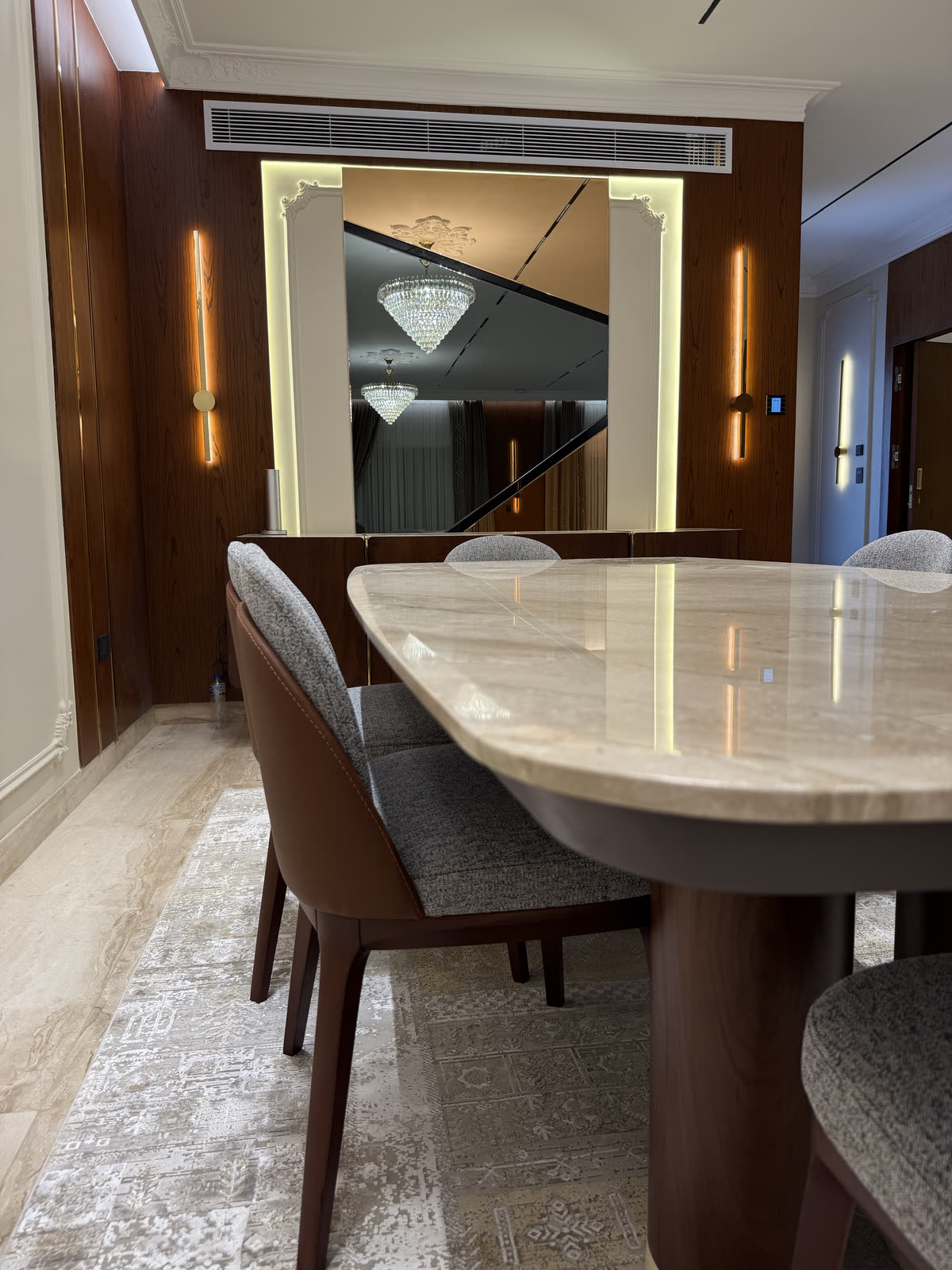 Hyde Park villa dining area with marble table